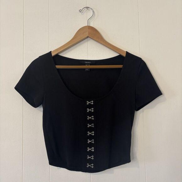 Forever 21 Tops - Forever 21 Medium Black Crop Top Hook & Eye Goth Alt Metal Going Out Edgy Faire